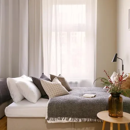 Turnkey I Karlin Square Apartments Prague Room photo